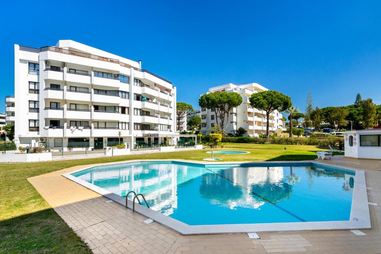 WHome | Vilamoura Sunny Apartment Quarteira Bagian luar foto